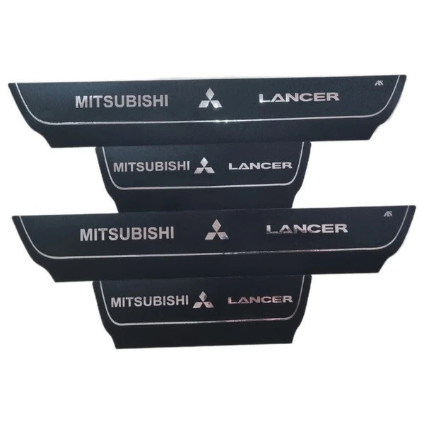 برچسب پارکابی خودرو طرح چرم کد M390 مناسب برای میتسوبیشی لنسر مجموعه 4 عددی تولیدی مستر لوکسینو