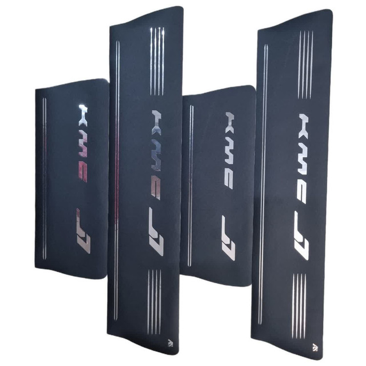 برچسب پارکابی خودرو امیران اسپرت طرح چرم کد 2025034 مناسب برای KMC J7 مجموعه 4 عددی تولیدی مستر لوکسینو