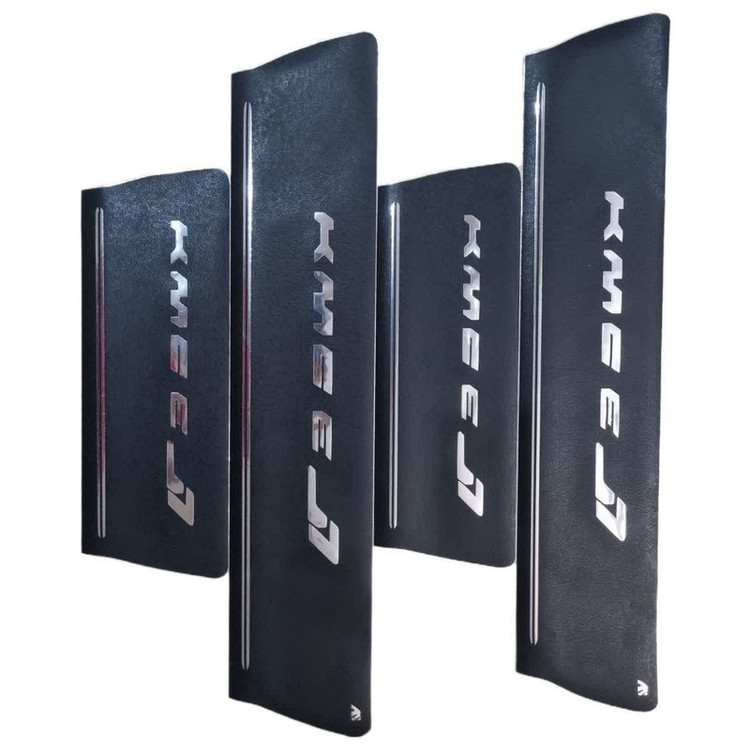 برچسب پارکابی خودرو امیران اسپرت طرح چرم کد 2025069 مناسب برای KMC EJ7 مجموعه 4 عددی تولیدی مستر لوکسینو