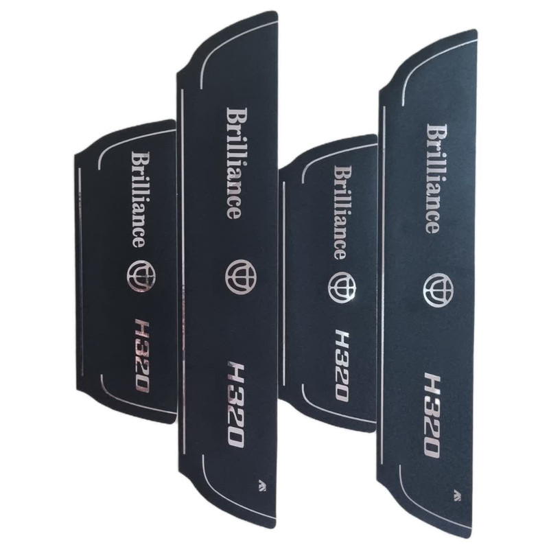 برچسب پارکابی خودرو امیران اسپرت طرح چرم کد 2025086 مناسب برای برلیانس 320 مجموعه 4 عددی تولیدی مستر لوکسینو