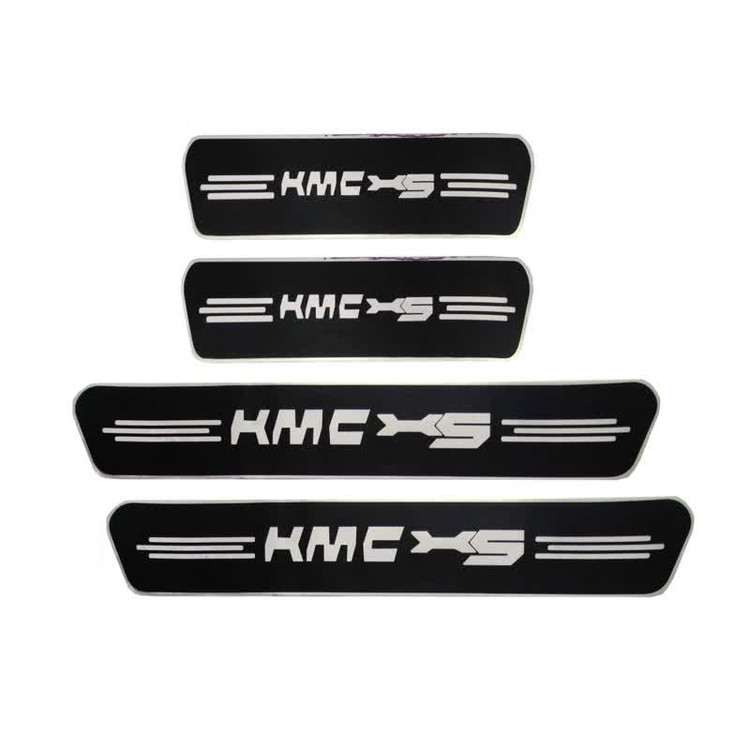 پارکابی خودرو مدل چرمی مناسب برای kmc x5 مجموعه 4 عددی تولیدی مستر لوکسینو